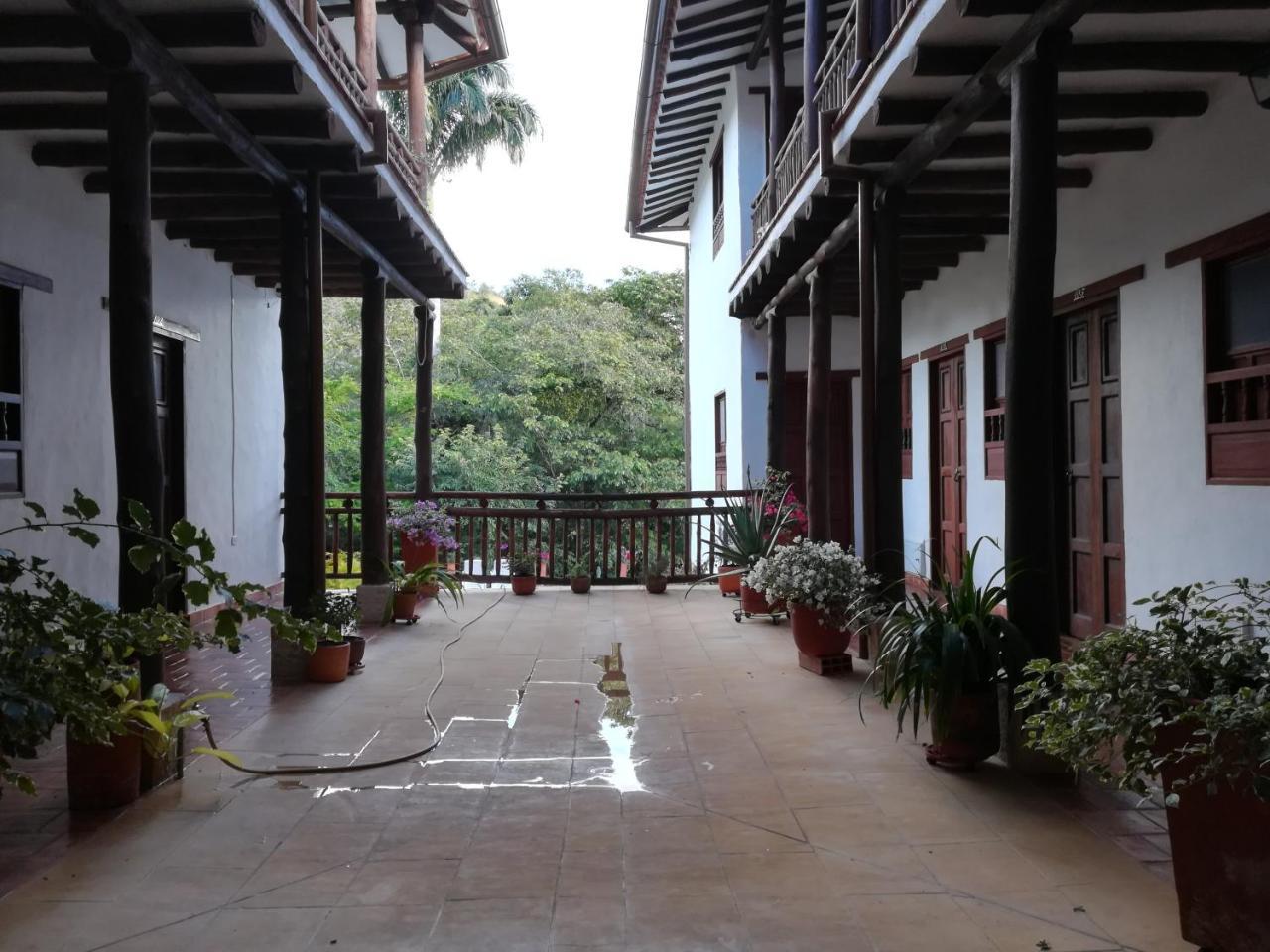 Casona El Retiro Barichara Lägenhet Exteriör bild